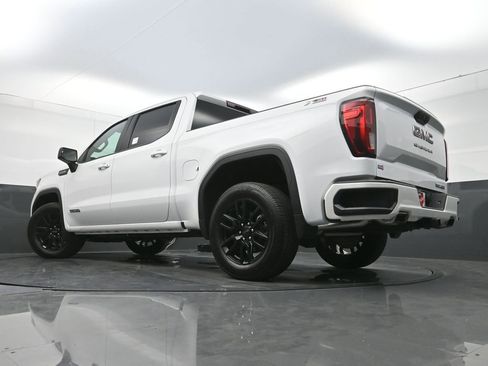 Used 2024 GMC Sierra 1500 Elevation w/ X31 Off-Road Package AWD/4WD image 27