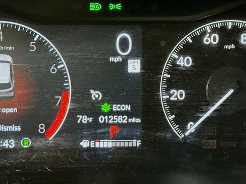 Used 2026 Honda HR-V LX image 18