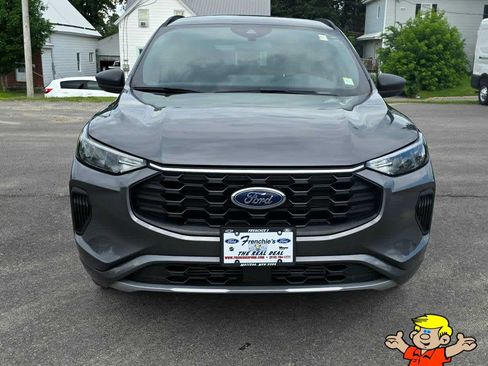 Used 2024 Ford Escape ST-Line w/ Tech Pack #1 AWD/4WD image 8