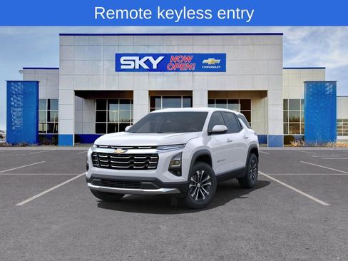 New 2025 Chevrolet Equinox LT w/ Safety and Technology Package image 8