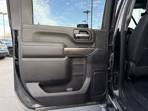 Used 2022 Chevrolet Silverado 2500 LTZ w/ LTZ Plus Package image 28