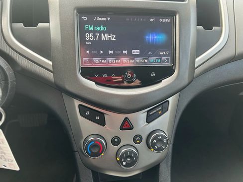 Used 2016 Chevrolet Sonic LT image 18