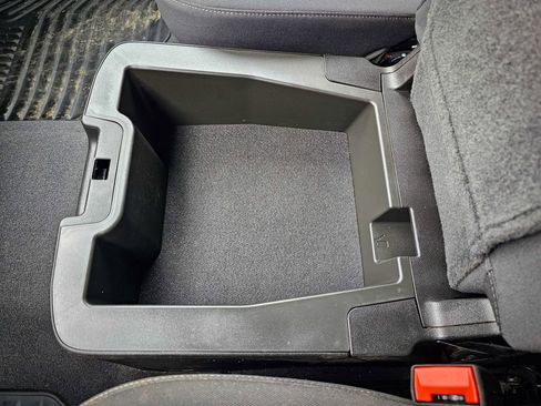 Certified 2024 GMC Sierra 1500 SLE w/ Preferred Package image 29