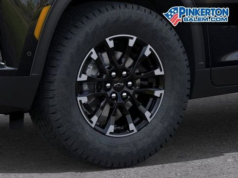 New 2026 Chevrolet Traverse Z71 w/ Enhanced Driving Package AWD/4WD image 9