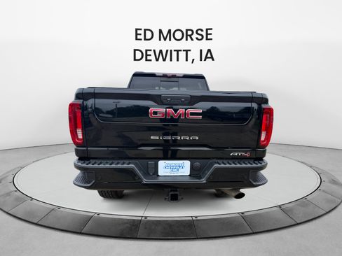 Used 2020 GMC Sierra 2500 AT4 w/ AT4 Premium Package AWD/4WD image 4