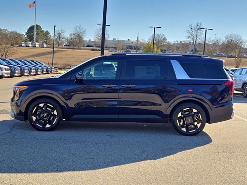 New 2026 Kia Carnival EX image 14