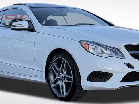 Used 2015 Mercedes-Benz E 400 4MATIC Coupe w/ Premium 1 Package image 3