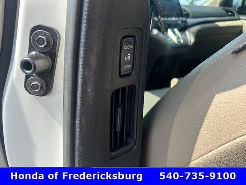 Used 2018 Honda Odyssey EX-L image 28