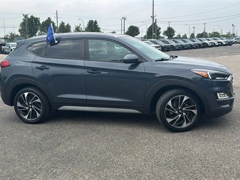 Used 2019 Hyundai Tucson Sport image 3