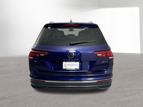 Used 2022 Volkswagen Tiguan SE image 32