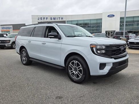 New 2026 Ford Expedition Max Active RWD image 28