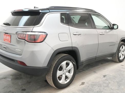 Used 2020 Jeep Compass Latitude w/ Cold Weather Group image 9