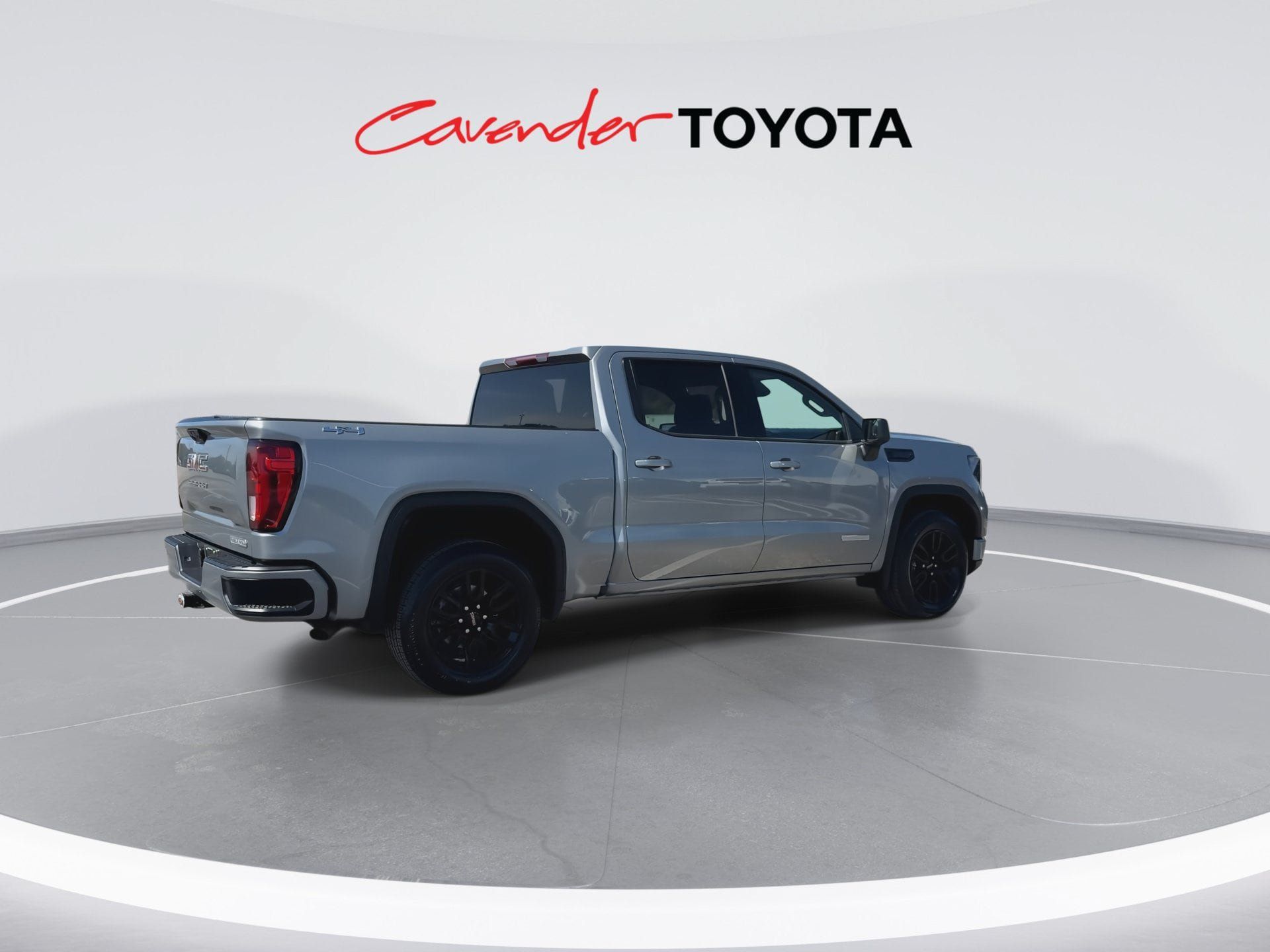 Used 2024 GMC Sierra 1500 Elevation AWD/4WD image 8