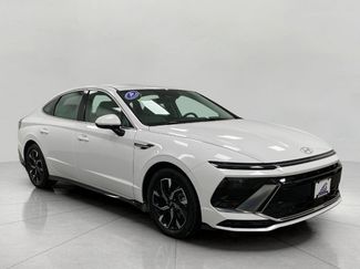 Used 2025 Hyundai Sonata SEL video 1