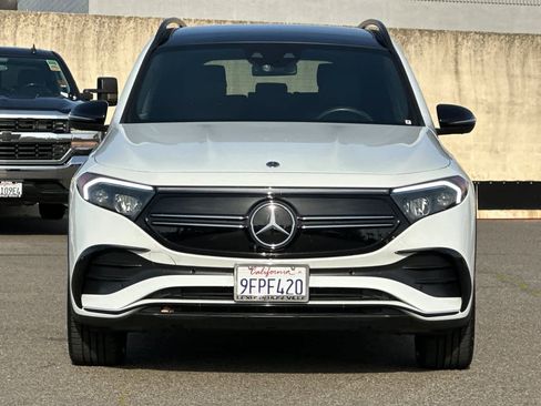 Used 2023 Mercedes-Benz EQB 300 4MATIC image 10