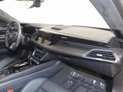 Used 2024 Audi RS e-tron GT w/ Carbon Performance Package image 83