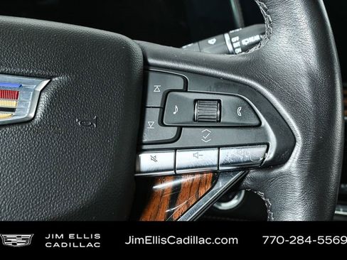 Certified 2023 Cadillac Escalade Premium Luxury image 18