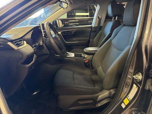 Used 2024 Toyota RAV4 LE image 11