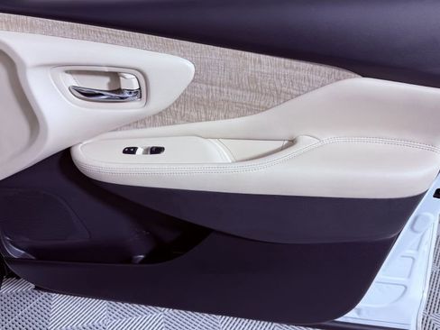 Used 2023 Nissan Murano SL w/ SL Moonroof Package image 29