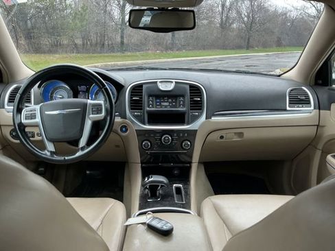 Used 2012 Chrysler 300 Limited AWD/4WD image 13
