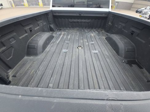 Used 2020 GMC Sierra 3500 Denali w/ Denali Ultimate Package AWD/4WD image 16