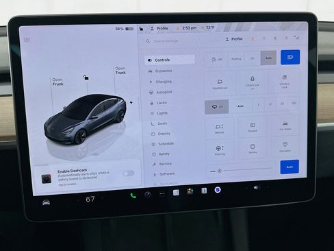 Used 2023 Tesla Model 3 Standard Range image 32