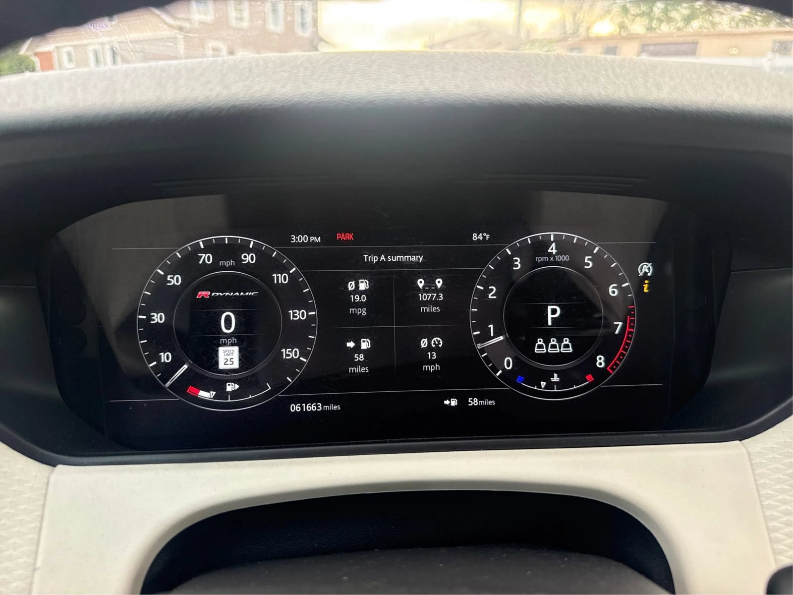 Used 2019 Land Rover Range Rover Velar R-Dynamic SE AWD/4WD image 15