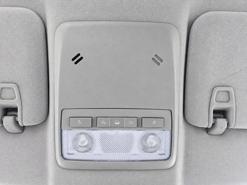 Certified 2015 Buick Encore Convenience FWD image 30