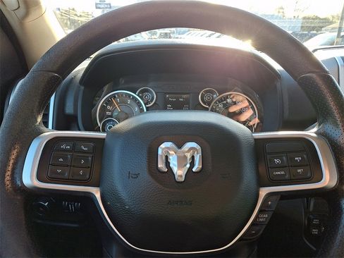Used 2019 RAM 3500 Big Horn image 19