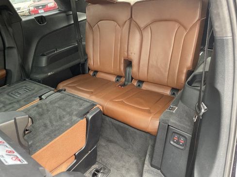 Used 2017 Audi Q7 3.0T Prestige w/ Prestige Package AWD/4WD image 27