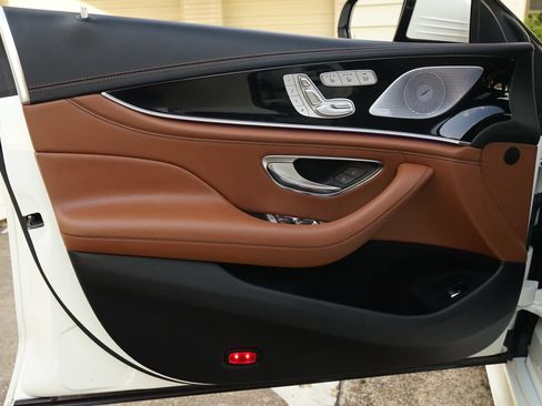 Used 2019 Mercedes-Benz AMG GT 63 image 25