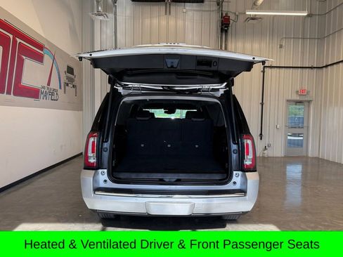 Used 2020 GMC Yukon XL Denali RWD image 18