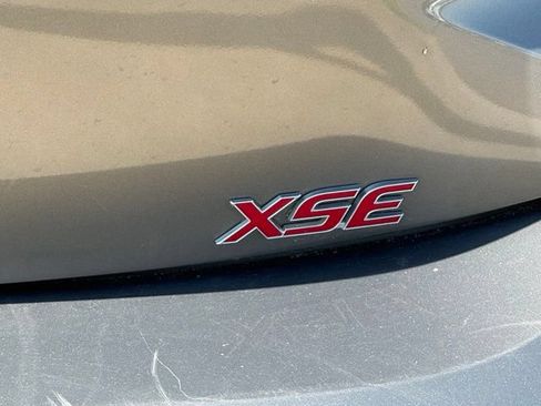 Used 2020 Toyota Corolla XSE FWD image 10