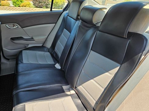 Used 2012 Honda Civic LX image 17