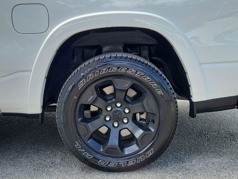 Used 2025 RAM 1500 Lone Star image 32