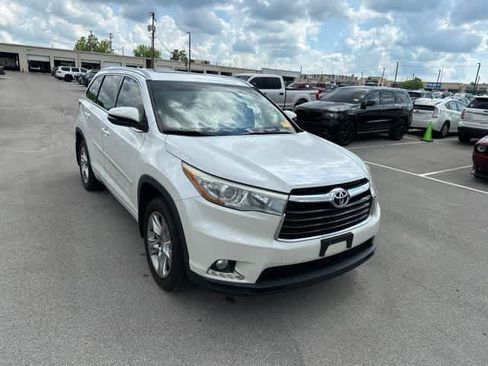 Used 2016 Toyota Highlander Limited AWD/4WD image 26