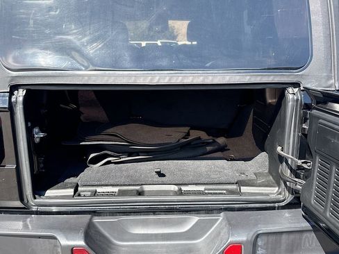 Used 2021 Jeep Wrangler Unlimited Sport S image 30