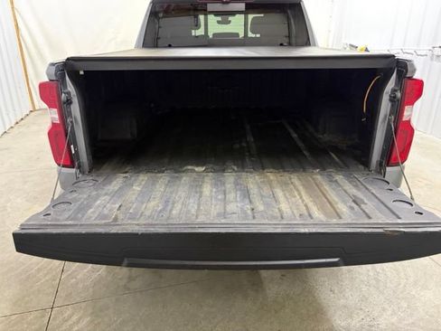Used 2020 Chevrolet Silverado 1500 LTZ w/ LTZ Premium Package AWD/4WD image 11