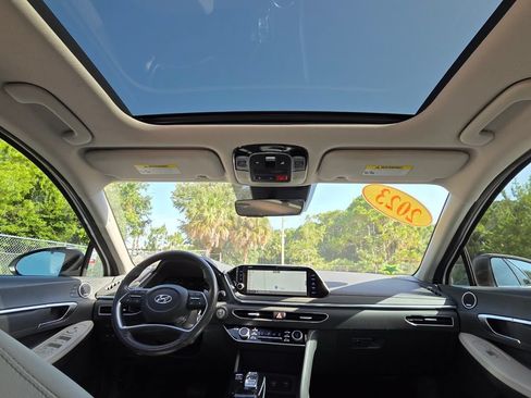 Used 2023 Hyundai Sonata Limited FWD image 4