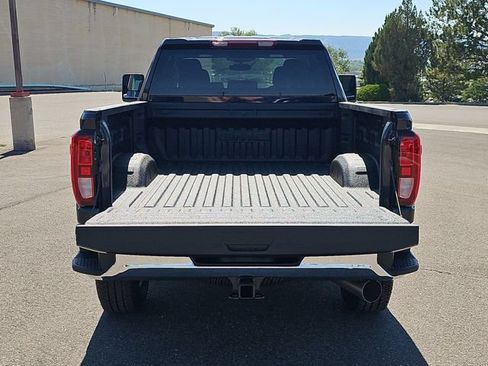 Used 2024 GMC Sierra 2500 SLE w/ SLE Value Package; AWD/4WD image 25