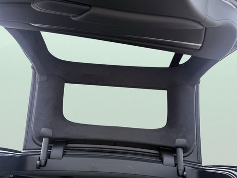 Used 2023 Tesla Model X image 28
