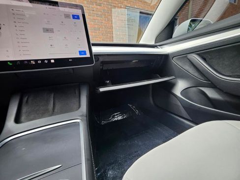 Used 2023 Tesla Model 3 Standard Range RWD image 54