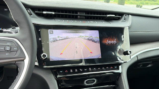 New 2027 Jeep Grand Cherokee Limited AWD/4WD image 19