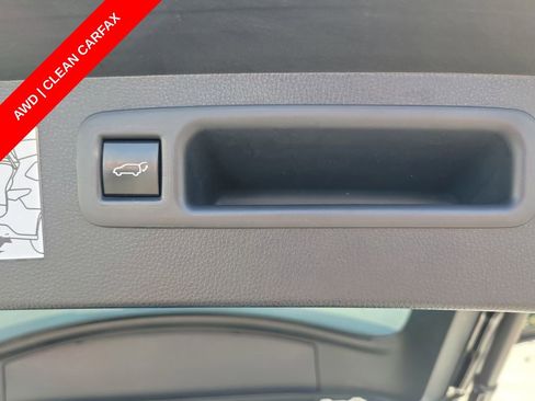 Used 2022 Toyota Highlander Platinum AWD/4WD image 16