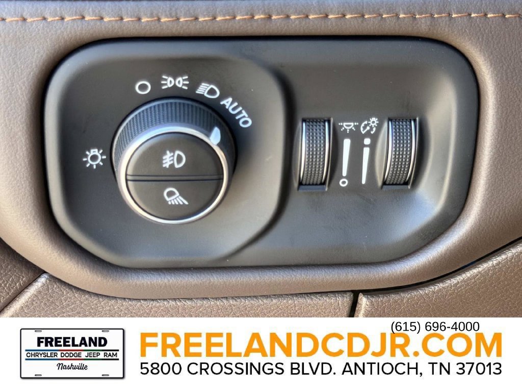 New 2027 RAM 3500 Limited AWD/4WD image 34