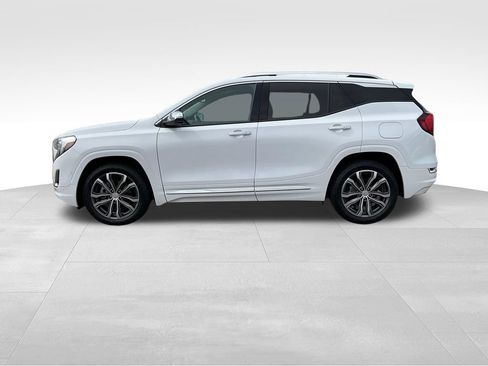 Used 2020 GMC Terrain Denali w/ Denali Premium Package AWD/4WD image 29