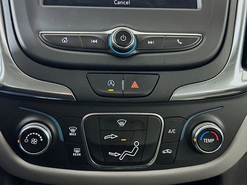 Used 2023 Chevrolet Equinox LS w/ Midnight Edition image 23