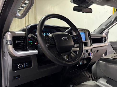 Used 2023 Ford F450 XL image 10
