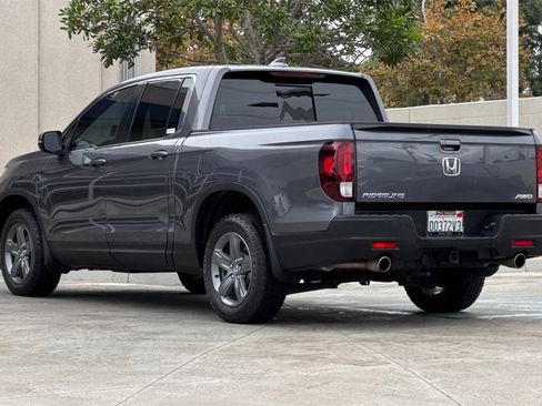 Certified 2023 Honda Ridgeline RTL image 3
