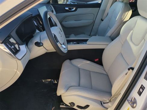 New 2026 Volvo XC60 B5 Ultra w/ Protection Package Premier image 8